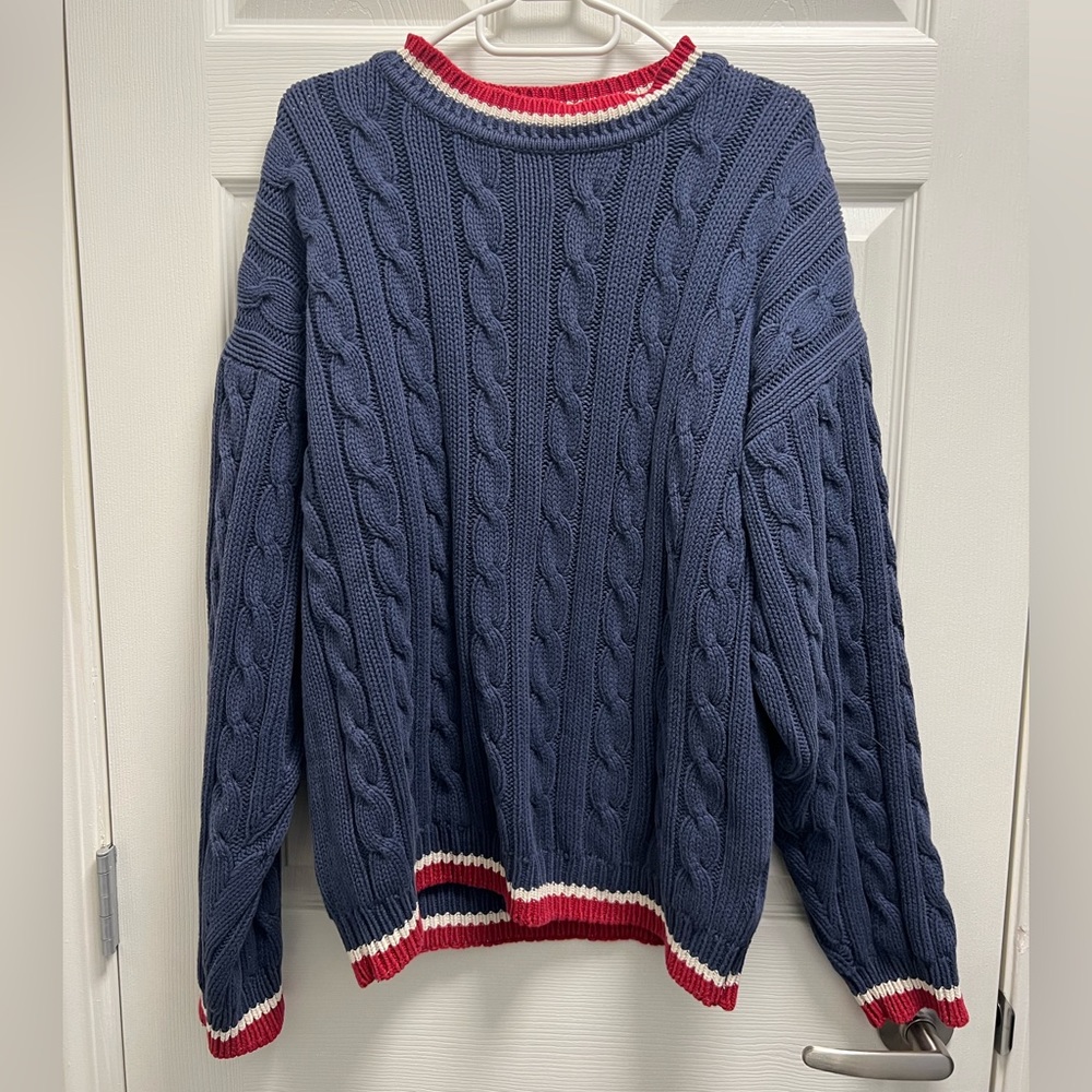 Vintage knit sweater